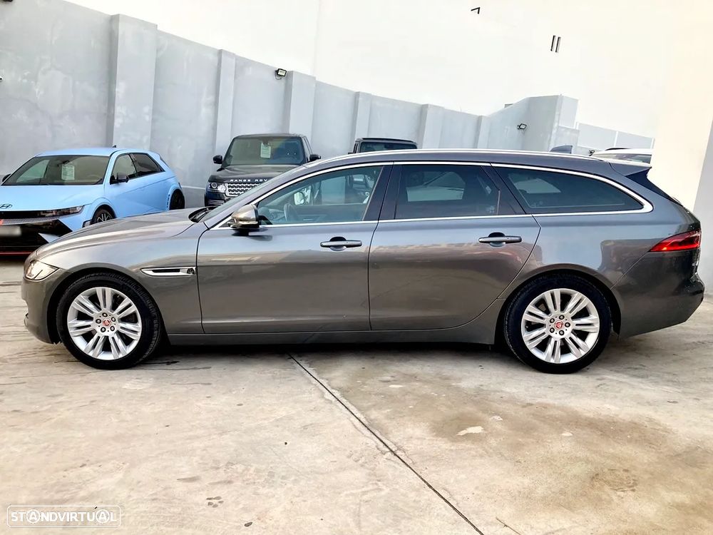 Jaguar XF Sportbrake 2.0 D Pure Aut. - 6