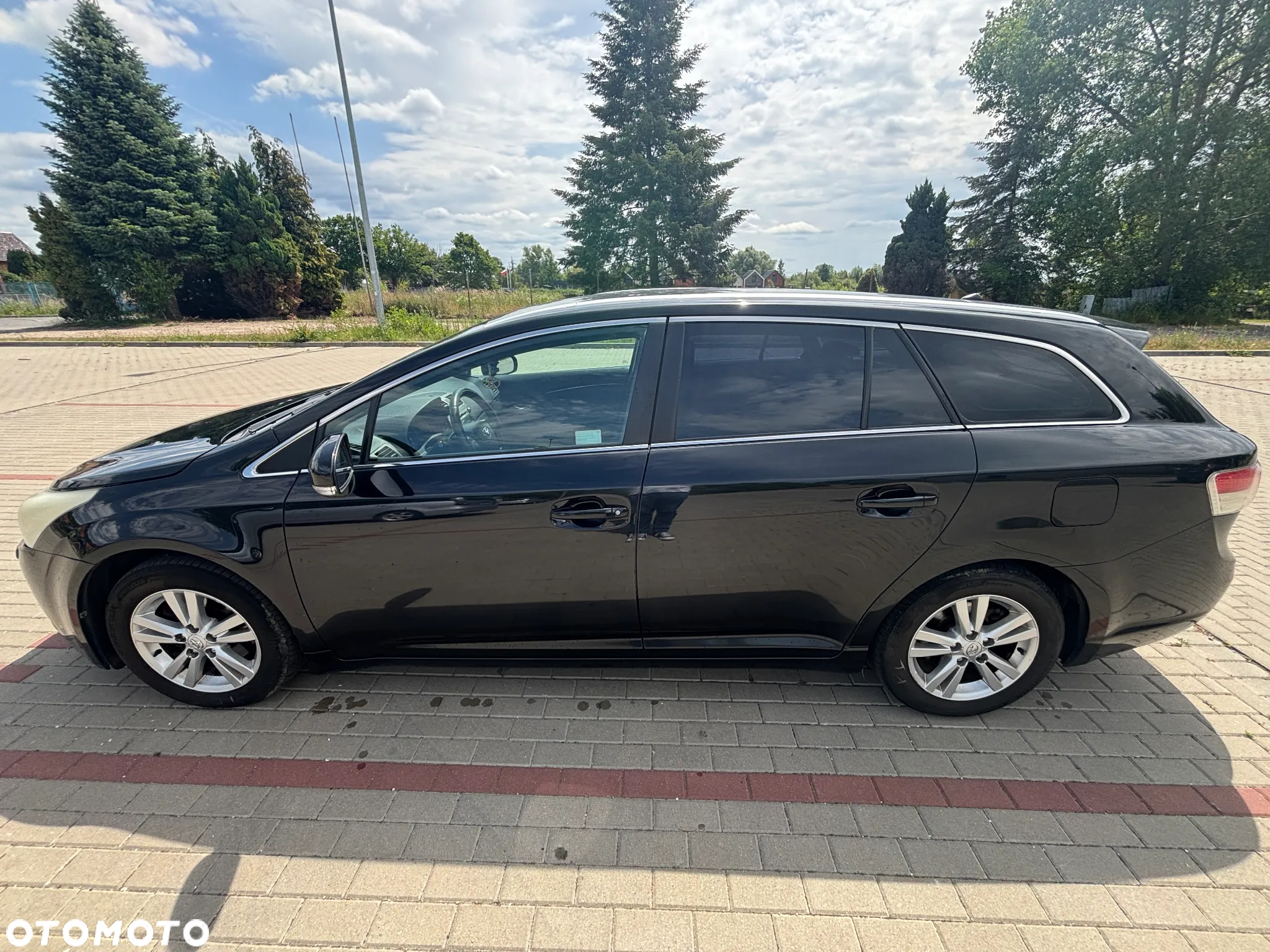 Toyota Avensis 1.8 Luna EU5 - 4