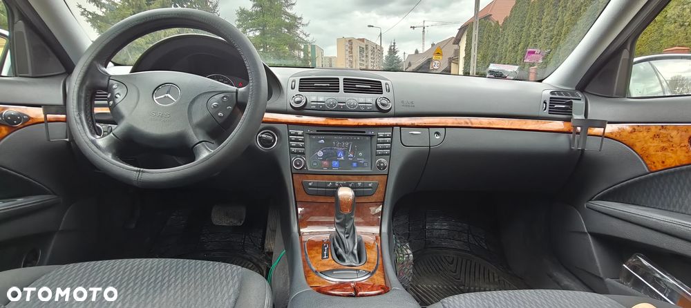 Mercedes-Benz Klasa E 220 CDI Automatik Elegance DPF - 6