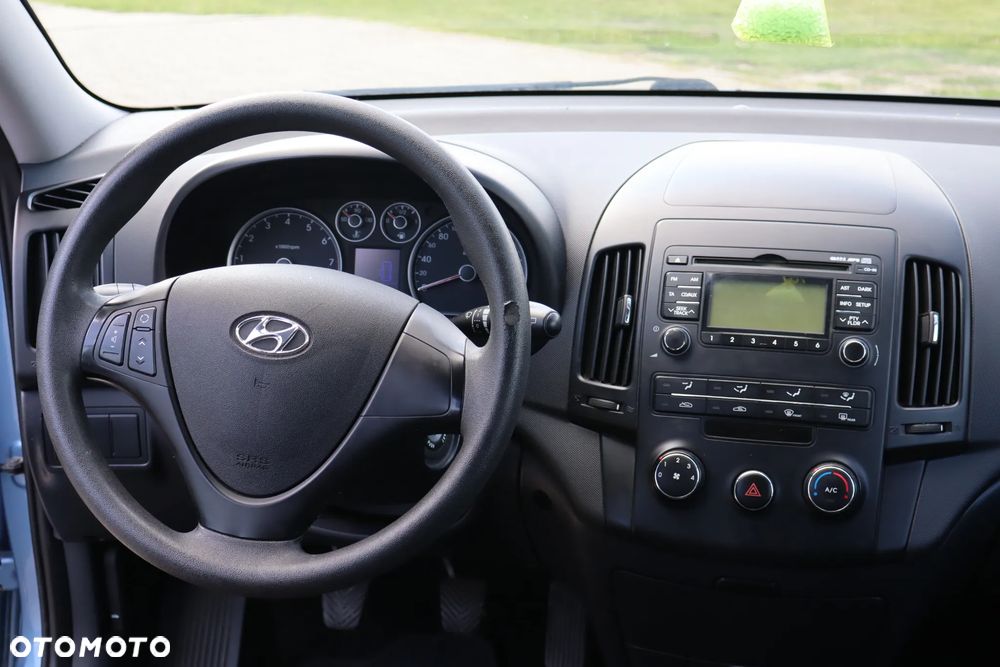 Hyundai i30 1.4 Blue Classic - 22