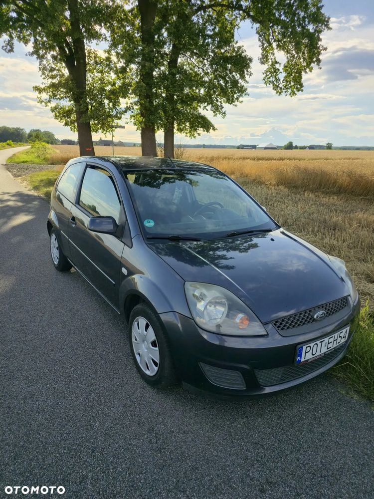 Ford Fiesta 1.3 Trend - 1