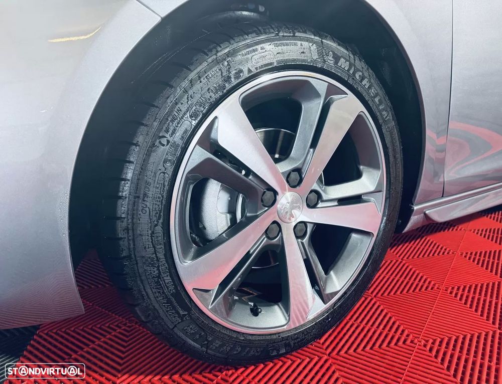 Peugeot 308 PureTech 110 Stop & Start Allure - 11