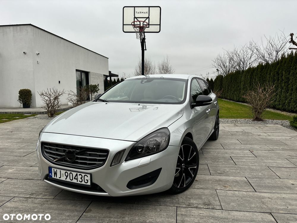 Volvo V60 DRIVe - 8