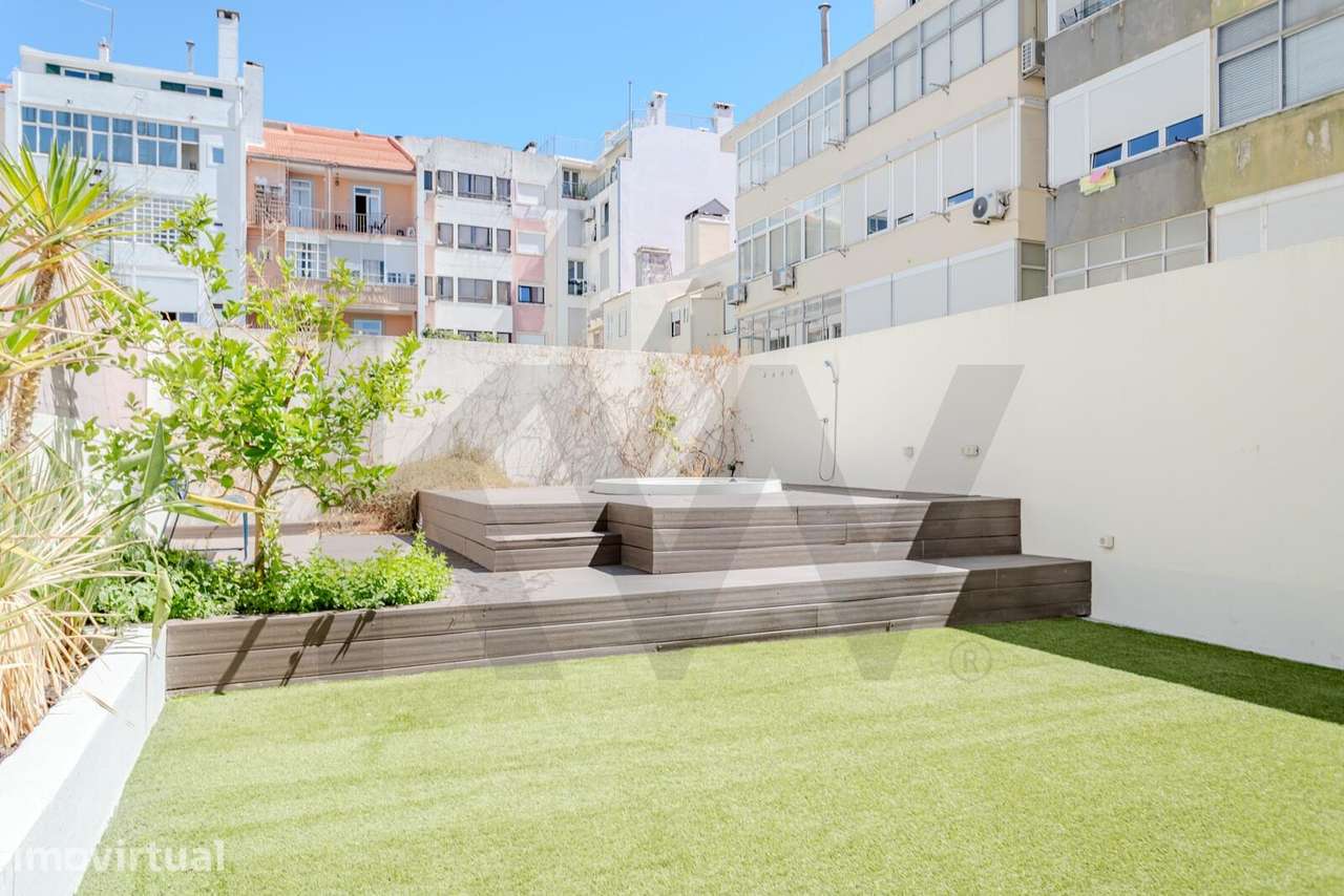Apartamento T3 de arquiteta com terraço de 80 m2 | Picoas, Lisboa - Grande imagem: 3/36
