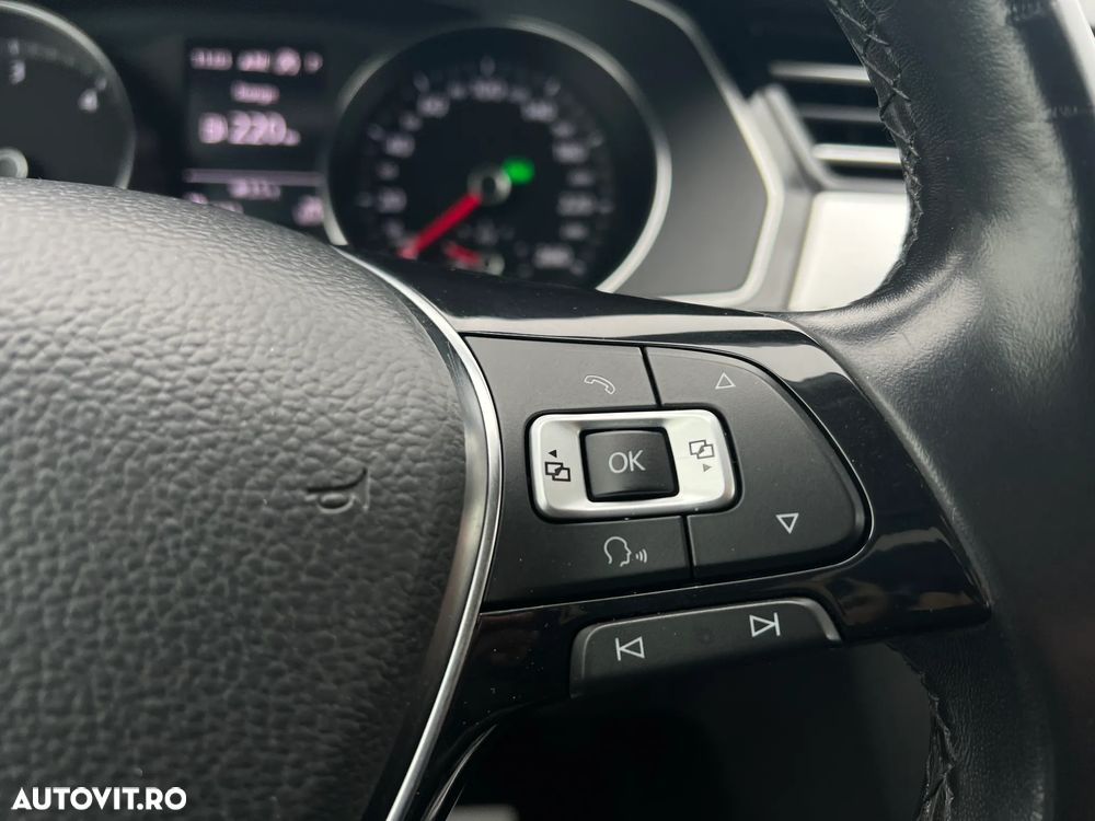 Volkswagen Passat 2.0 TDI DSG Comfortline - 21