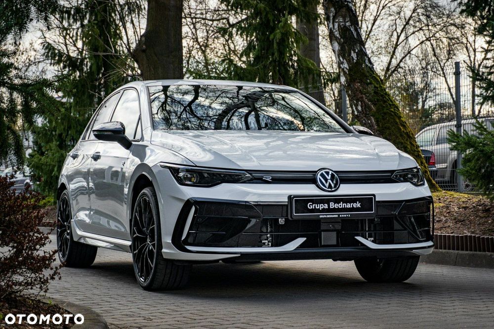 Volkswagen Golf - 13