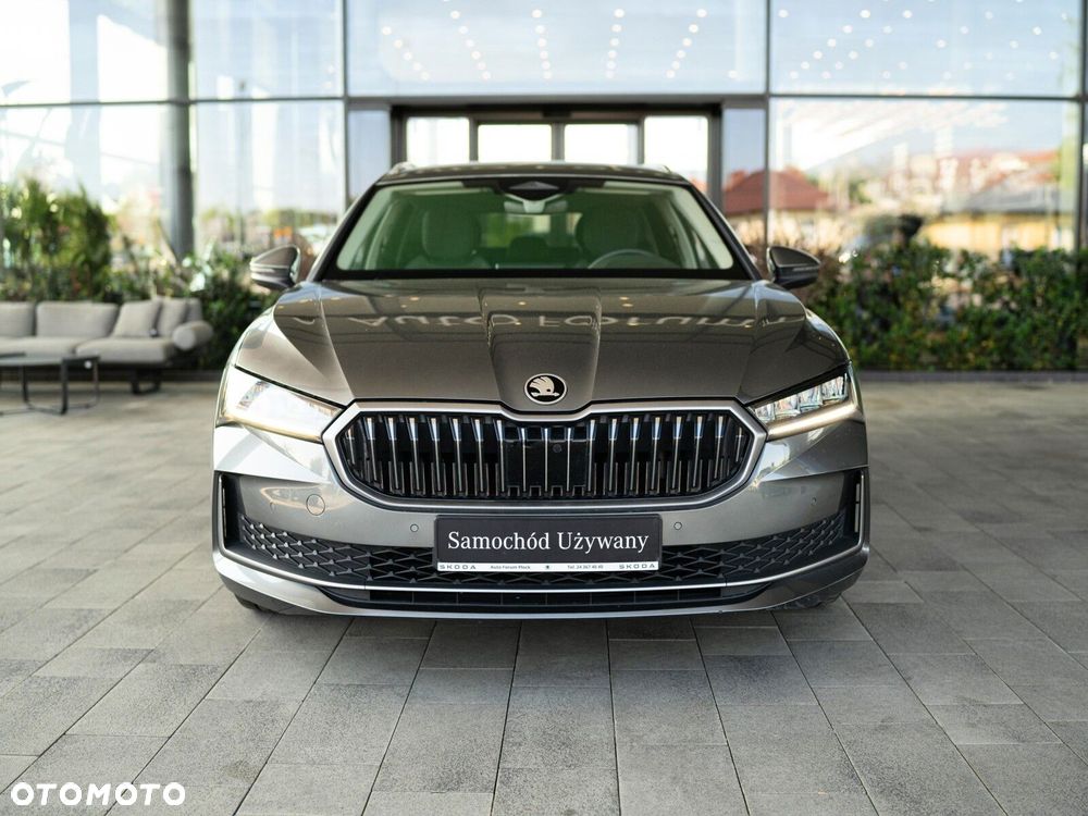 Skoda Superb 2.0 TDI SCR Selection DSG - 2