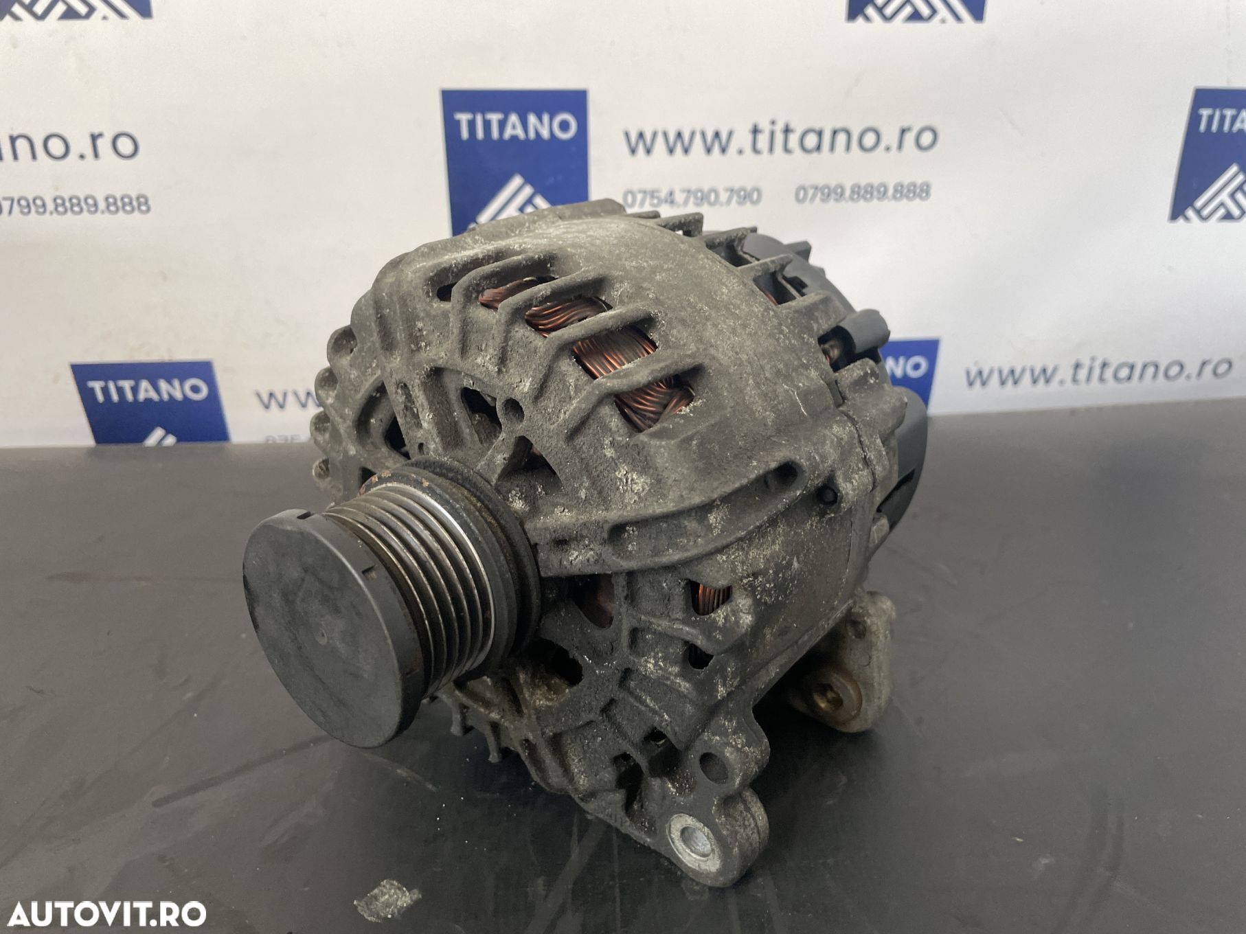 Alternator Audi Q5 2.0TDI Quattro Automat - 1