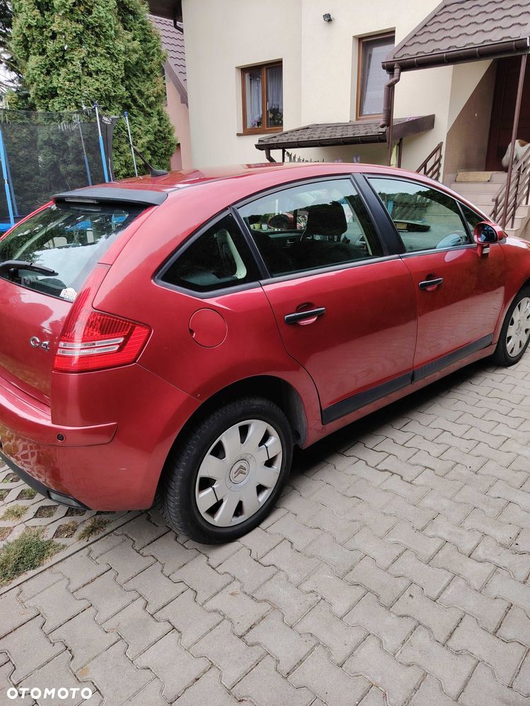 Citroën C4X - 4