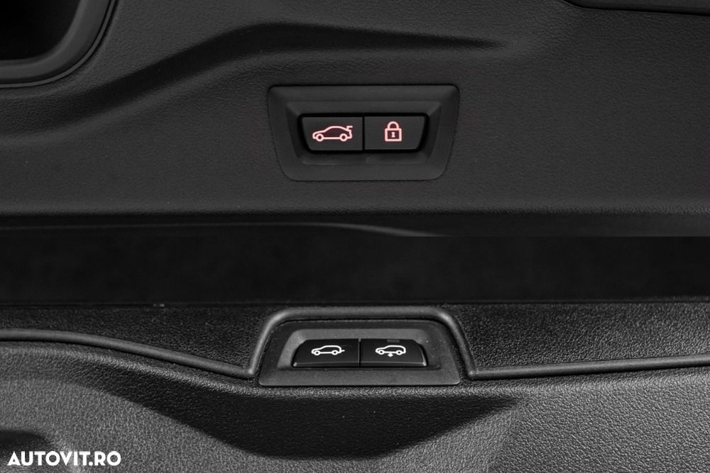 BMW X7 xDrive30d - 28