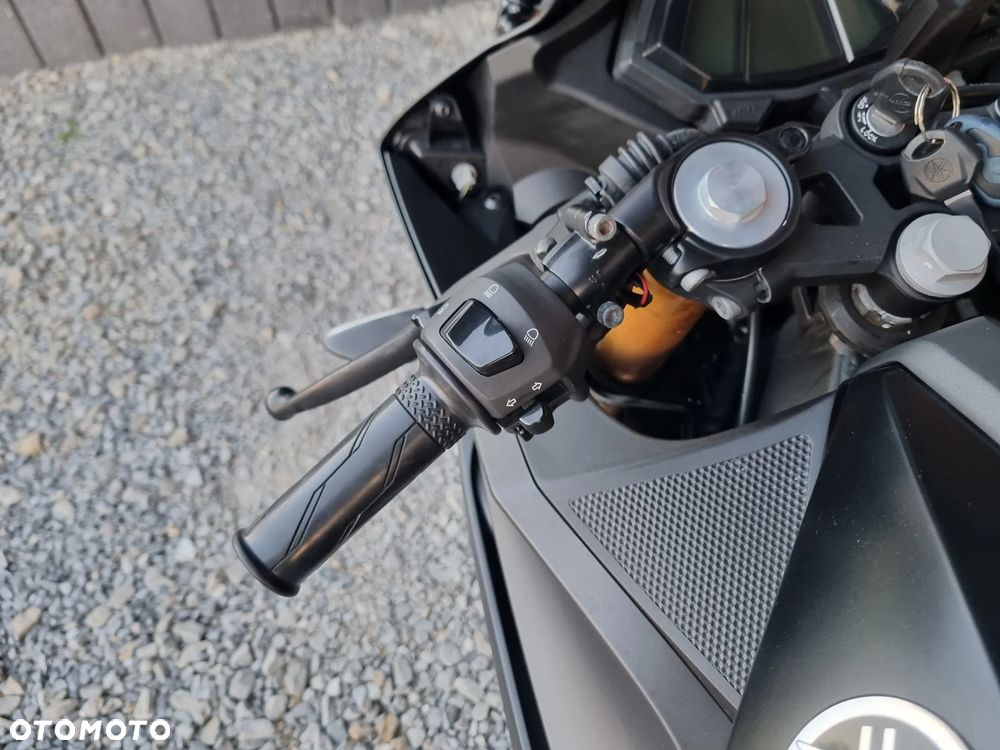 Yamaha R125 - 22