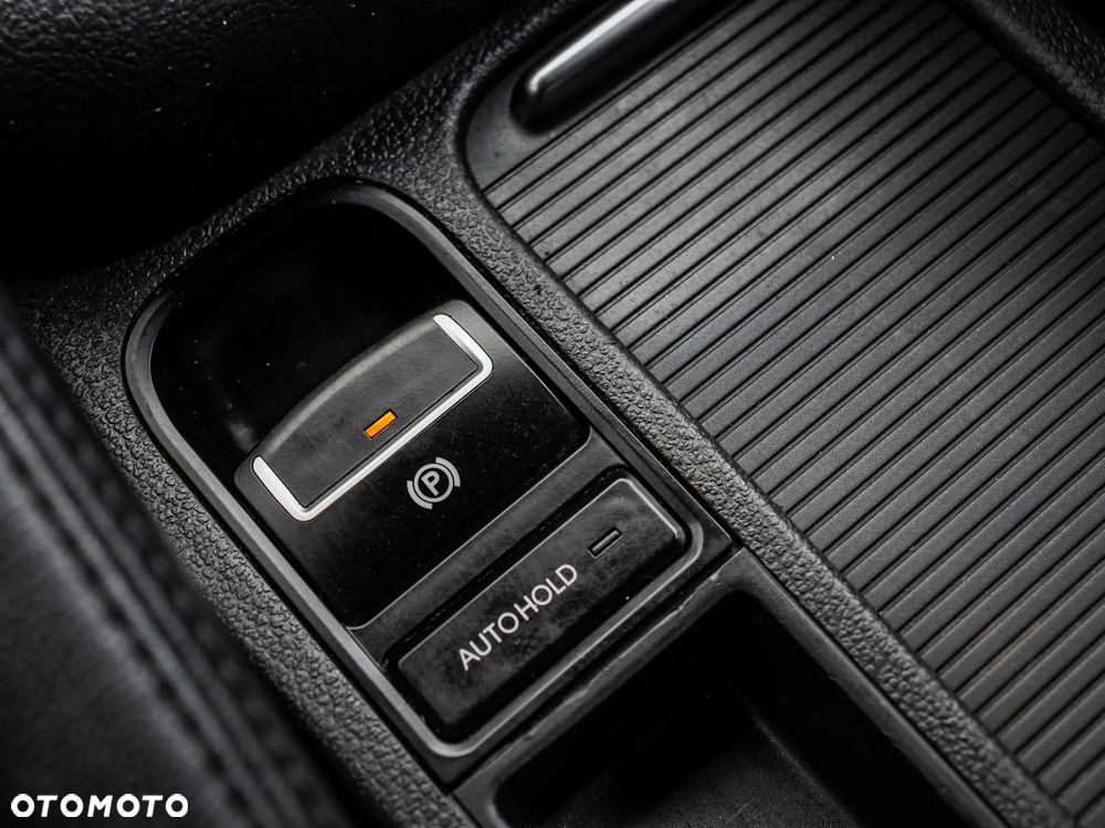 Volkswagen Tiguan - 29