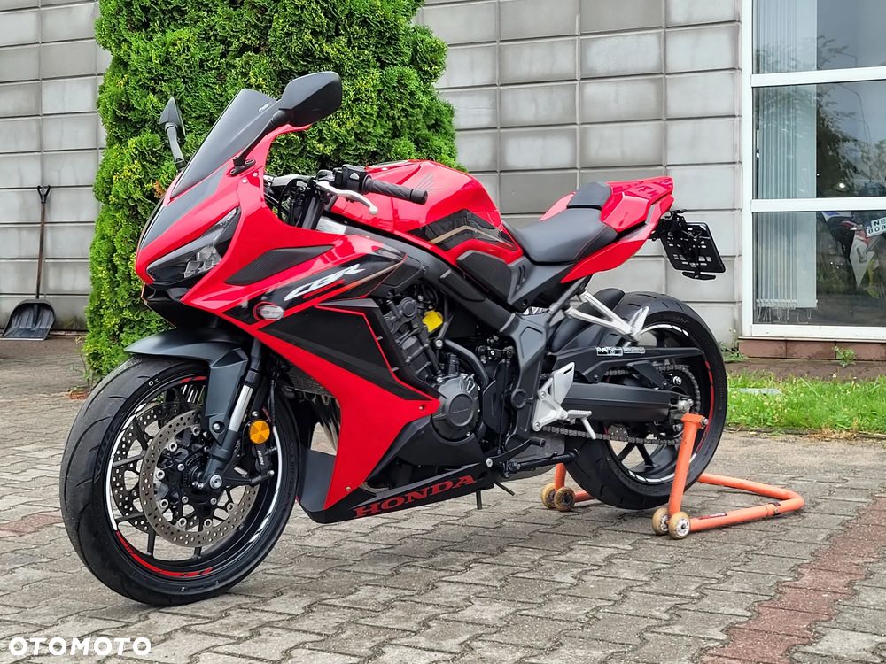 Honda CBR - 11