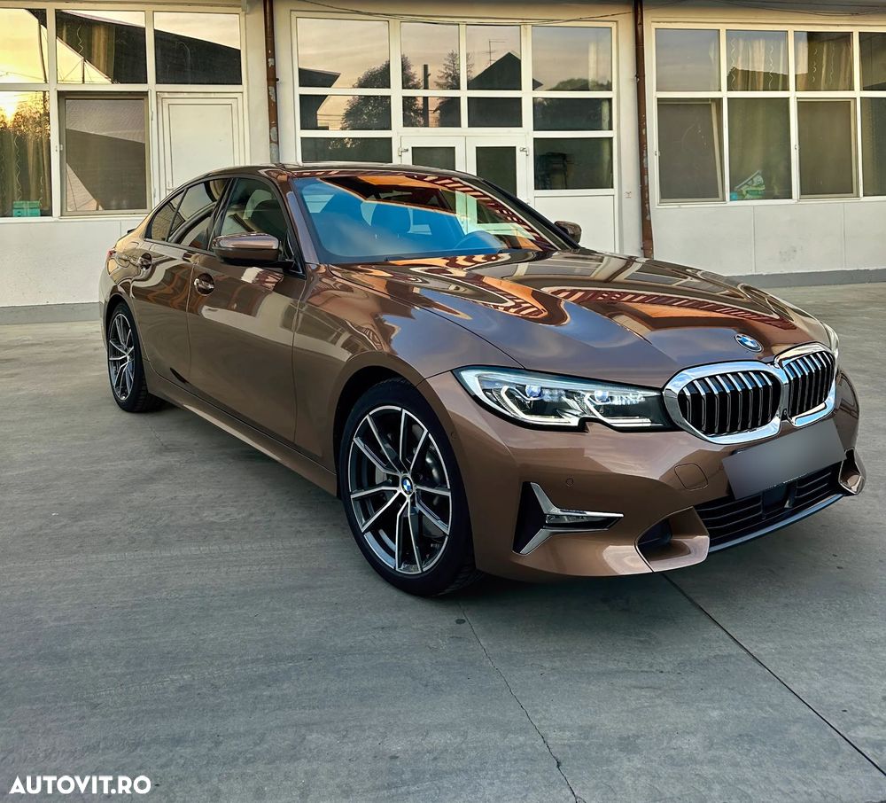 BMW Seria 3 330d xDrive Aut. Luxury Line - 2