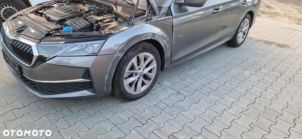Skoda Octavia 2.0 TDI DSG Selection - 4