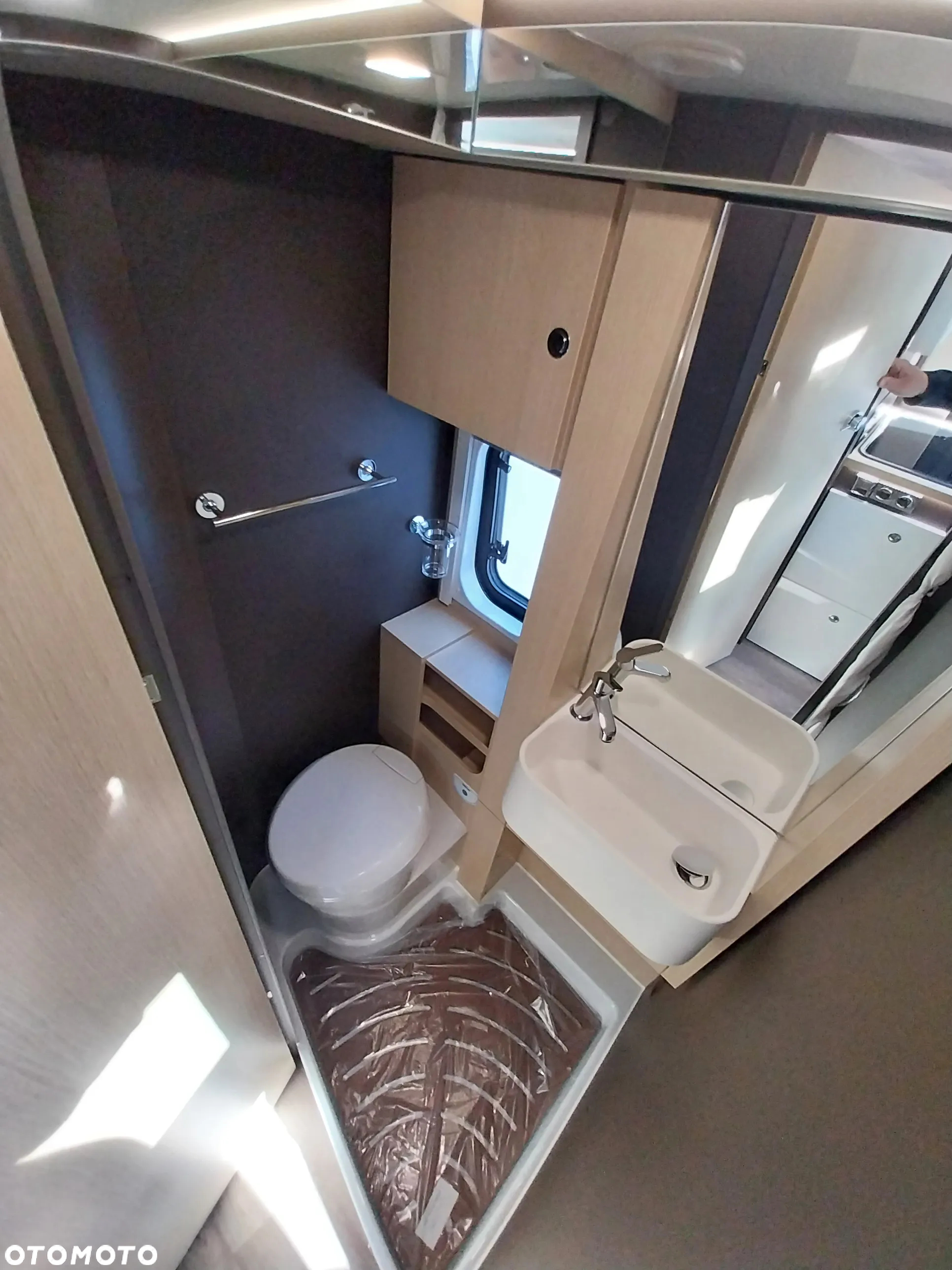 Fiat KAMPER AUTOSTAR V590LT DESIGN EDIT. DUCATO 2.2JTD 140KM AUTOMAT NOWY! MODEL 2024 - 32