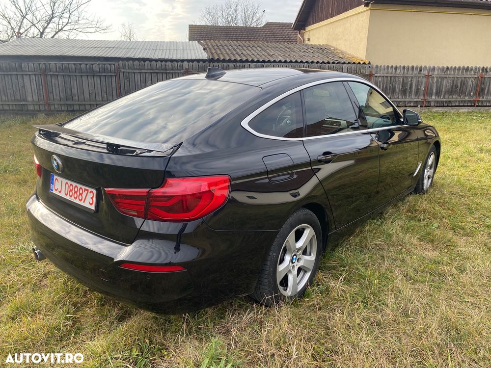 BMW Seria 3 320d GT Aut. Luxury Line - 5