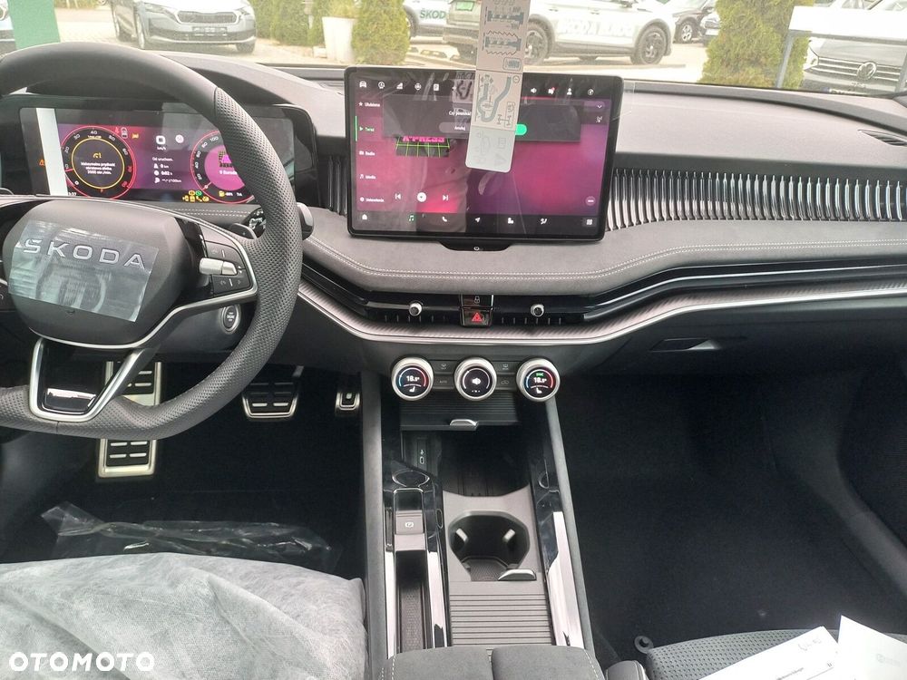 Skoda Superb 2.0 TSI Sportline DSG - 12