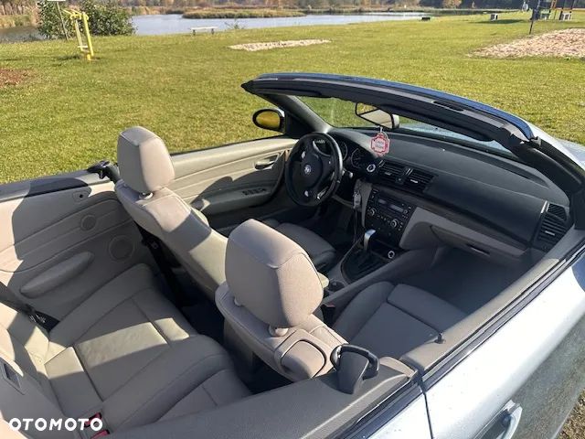 BMW Seria 1 135i Cabrio - 9
