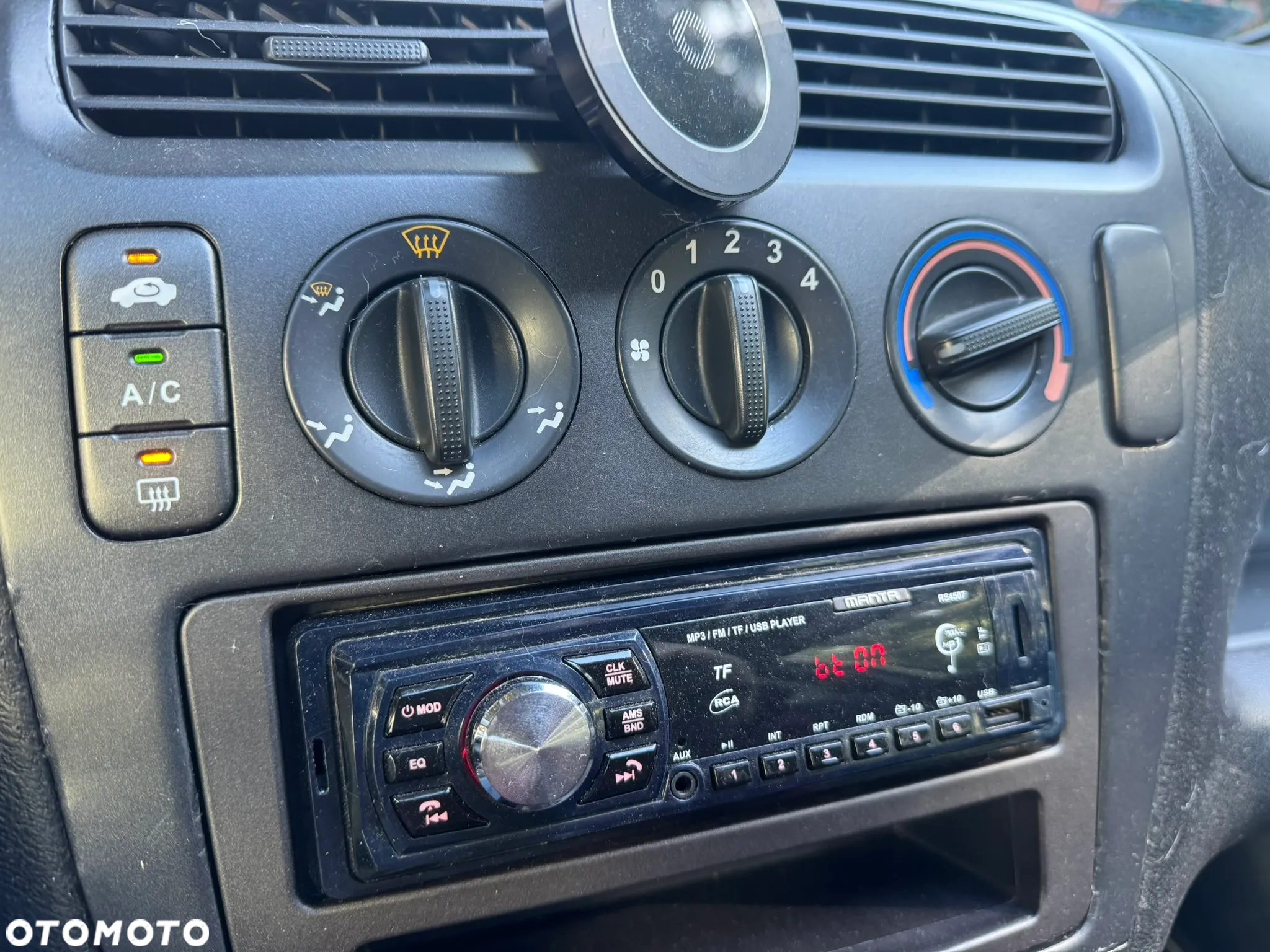 Honda Civic 1.4i - 14