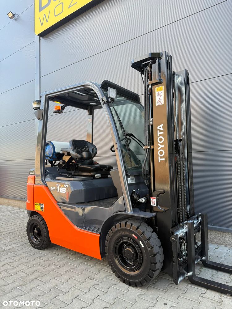 Toyota 02-8FGF18 - 3