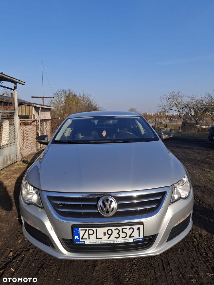 Volkswagen Passat CC - 8
