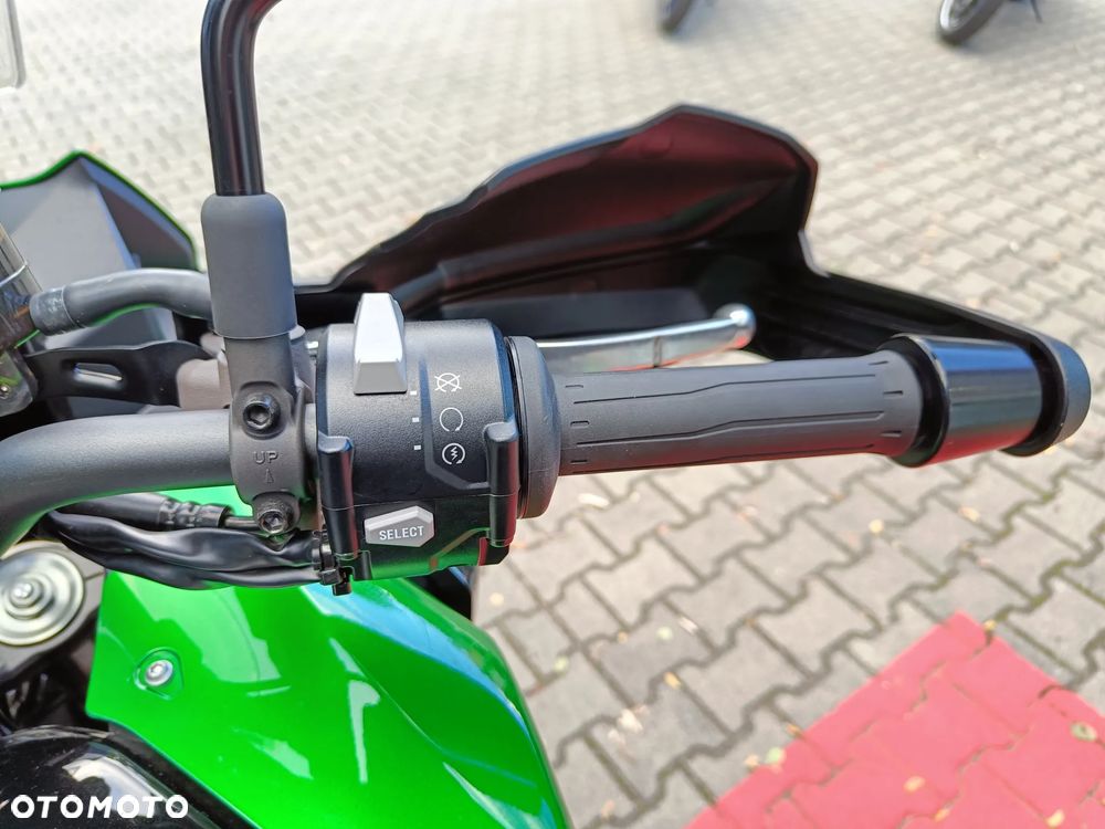 Kawasaki Versys 1000 - 13
