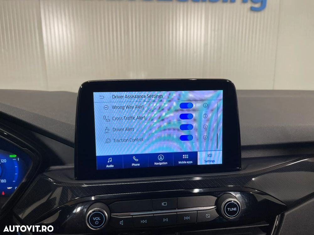 Ford Kuga 2.5 Duratec PHEV ST-LINE - 19