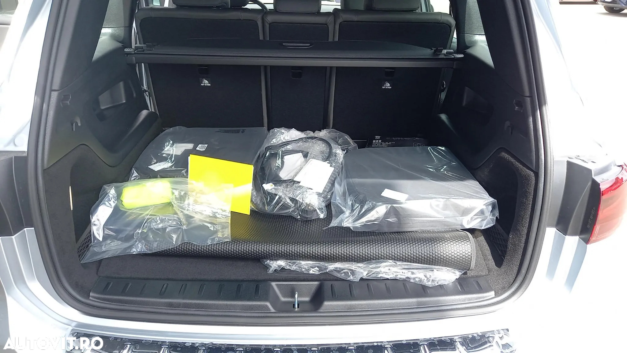 Mercedes-Benz EQB 300 4MATIC - 21