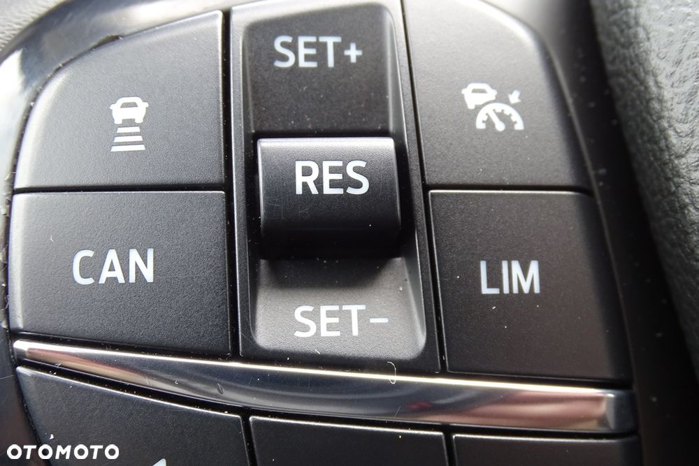 Ford Focus 1.5 EcoBlue STart-Stopp-System TITANIUM - 31