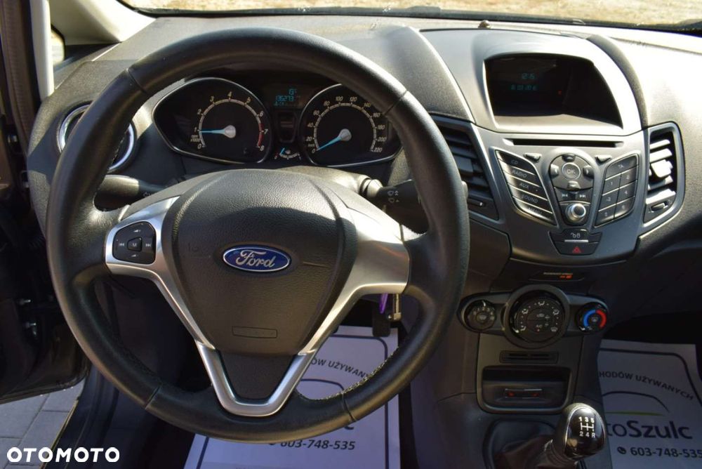 Ford Fiesta - 23