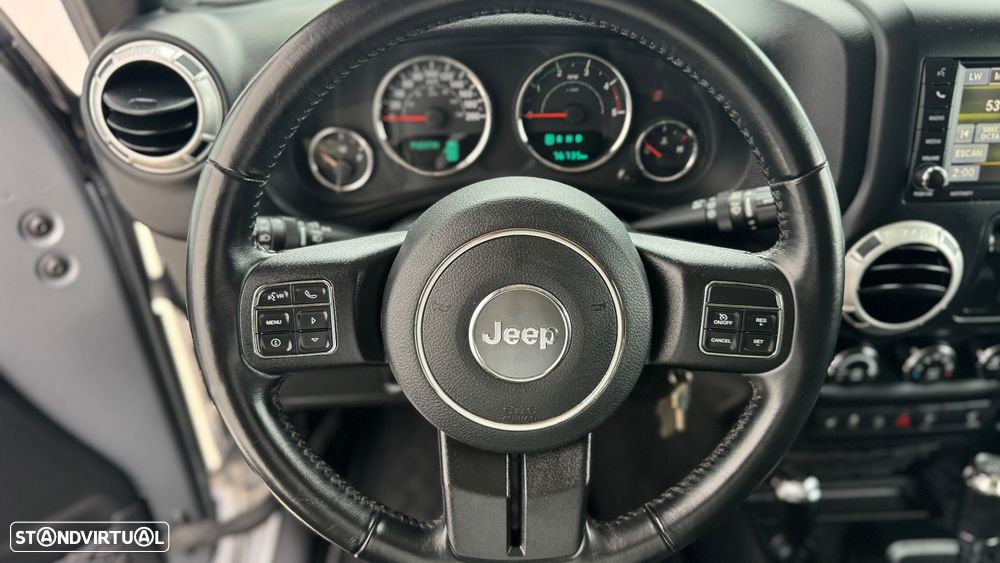 Jeep Wrangler - 17