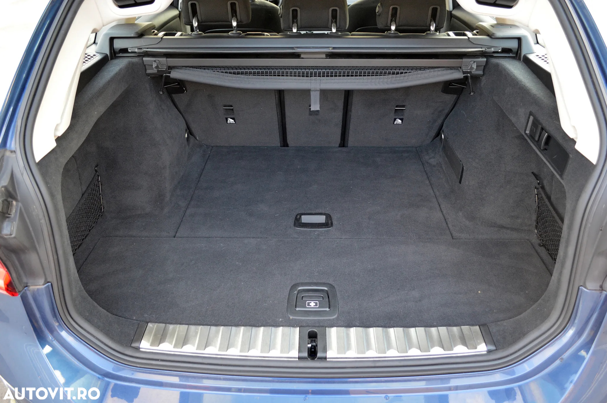 BMW Seria 3 318d Touring Aut. Advantage - 16