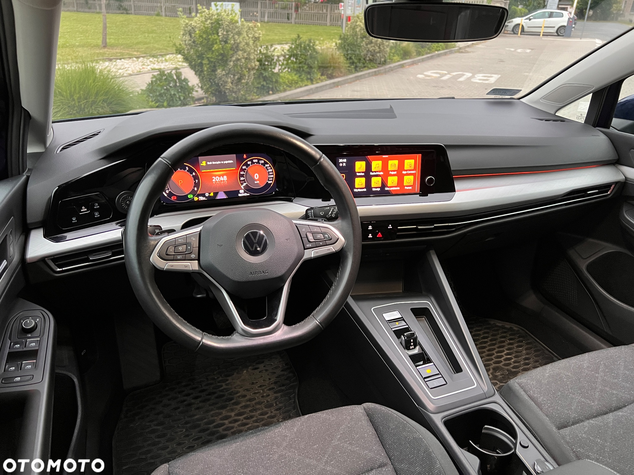 Volkswagen Golf - 14