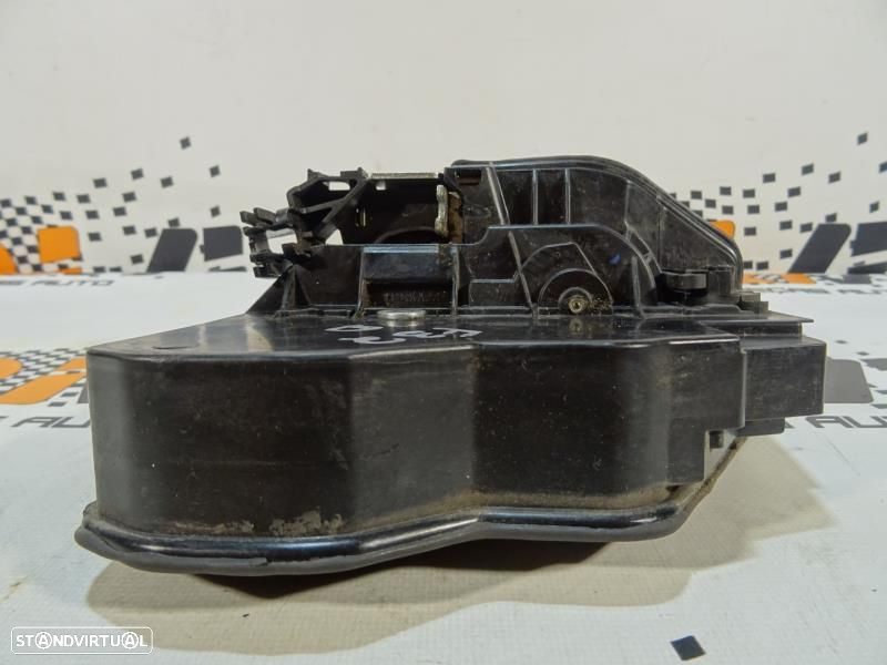 Fecho Da Porta Frente Direita Bmw 4 Coupé (F32, F82)  7202150 / A05370 - 5