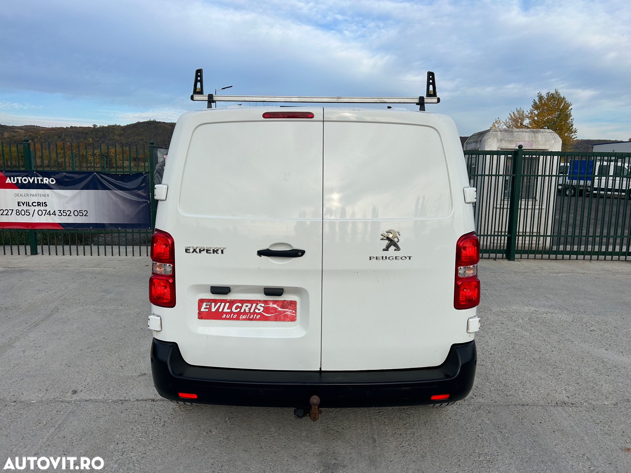 Peugeot Expert L2H1 - 10