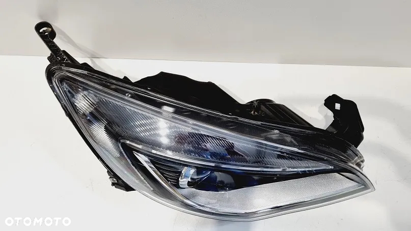 REFLEKTOR PRAWY XENON OPEL ASTRA J IV EUROPA - 2