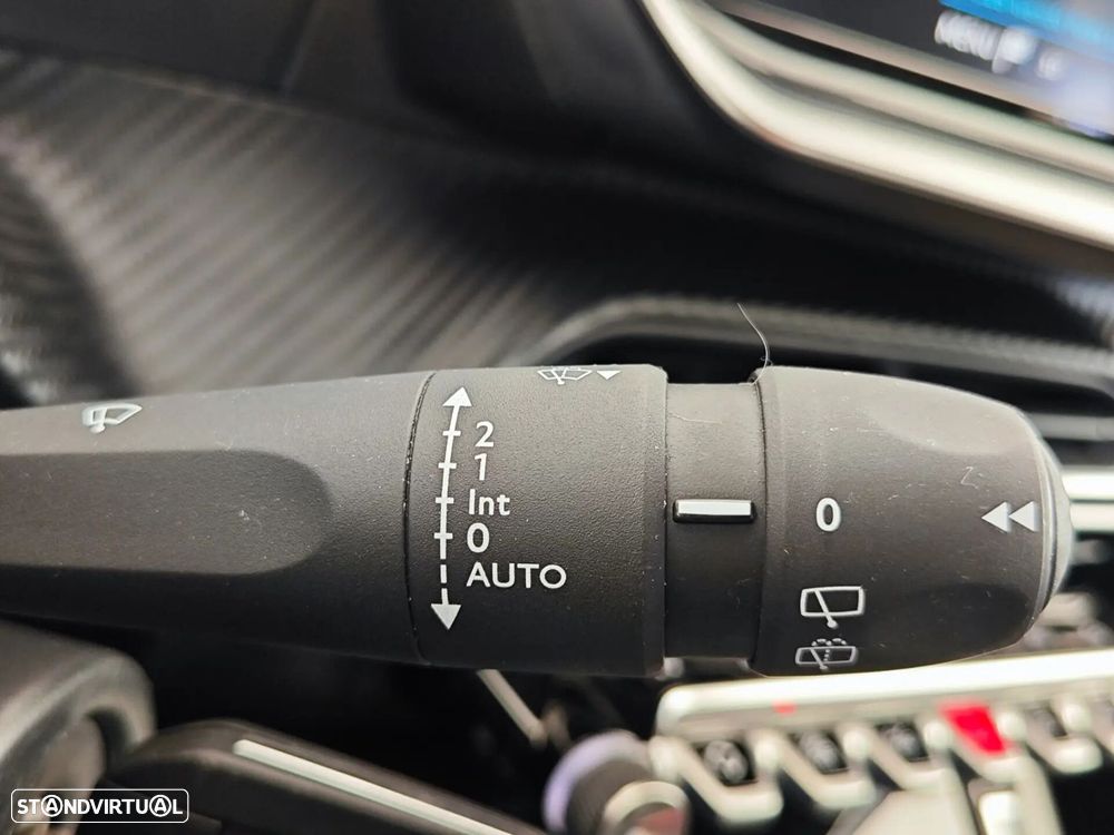 Peugeot 208 1.2 PureTech Allure Pack - 49