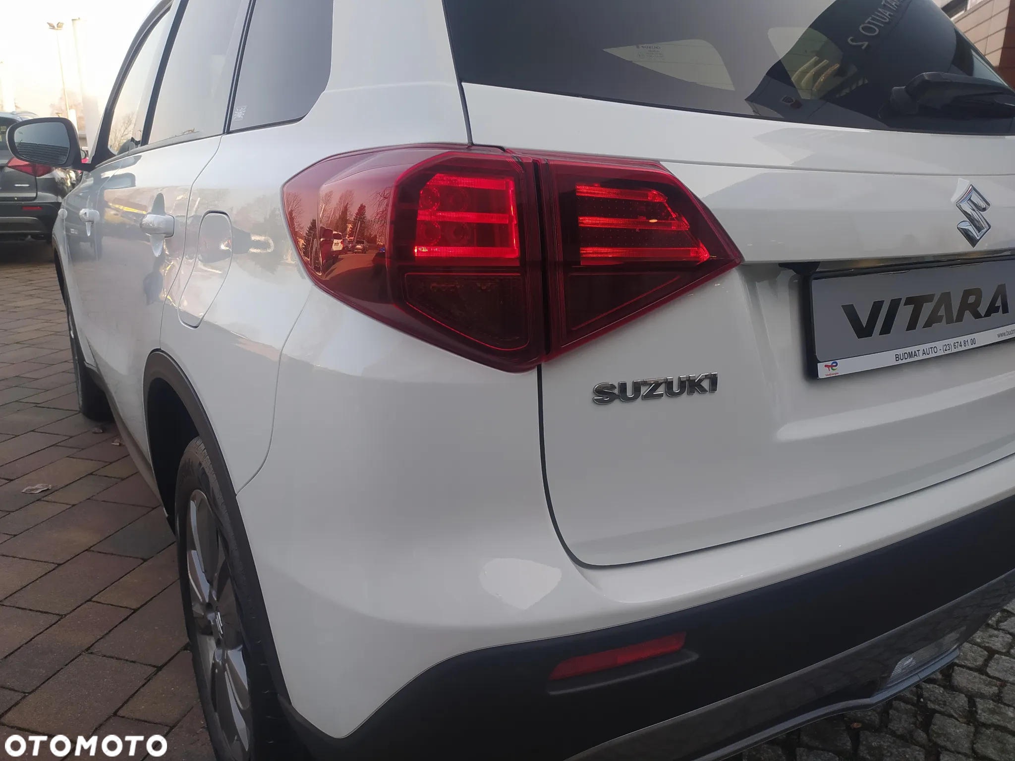 Suzuki Vitara 1.4 Boosterjet Premium 2WD - 2