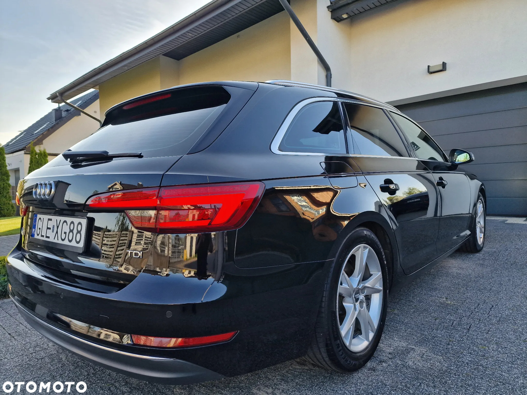 Audi A4 Avant 2.0 TDI ultra S tronic sport - 12