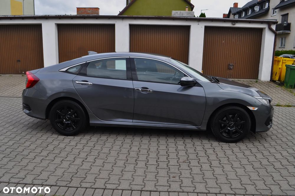 Honda Civic 1.5 i-VTEC Turbo Sport - 4