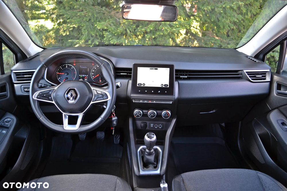 Renault Clio - 13
