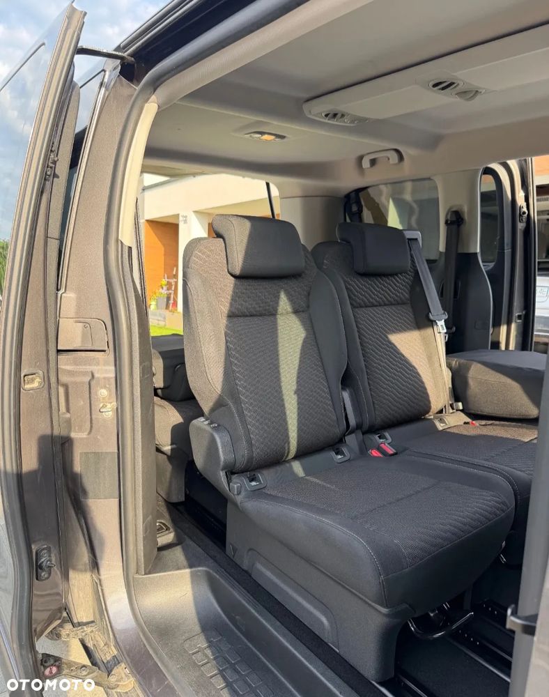 Toyota ProAce Kombi D-4D Medium 2,8t - 18