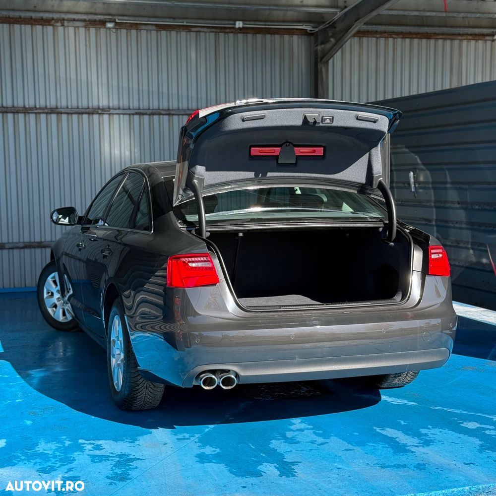 Audi A6 Limuzina - 36