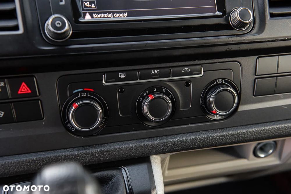 Volkswagen Transporter - 17