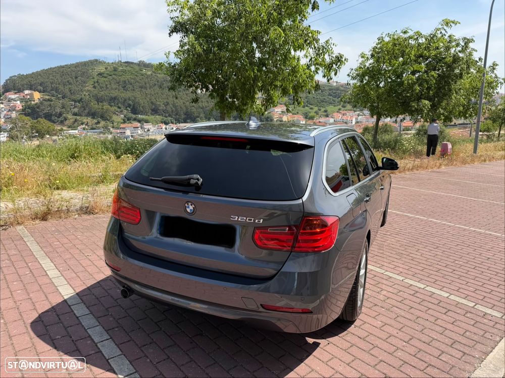 BMW 320 d Auto Line Luxury - 8