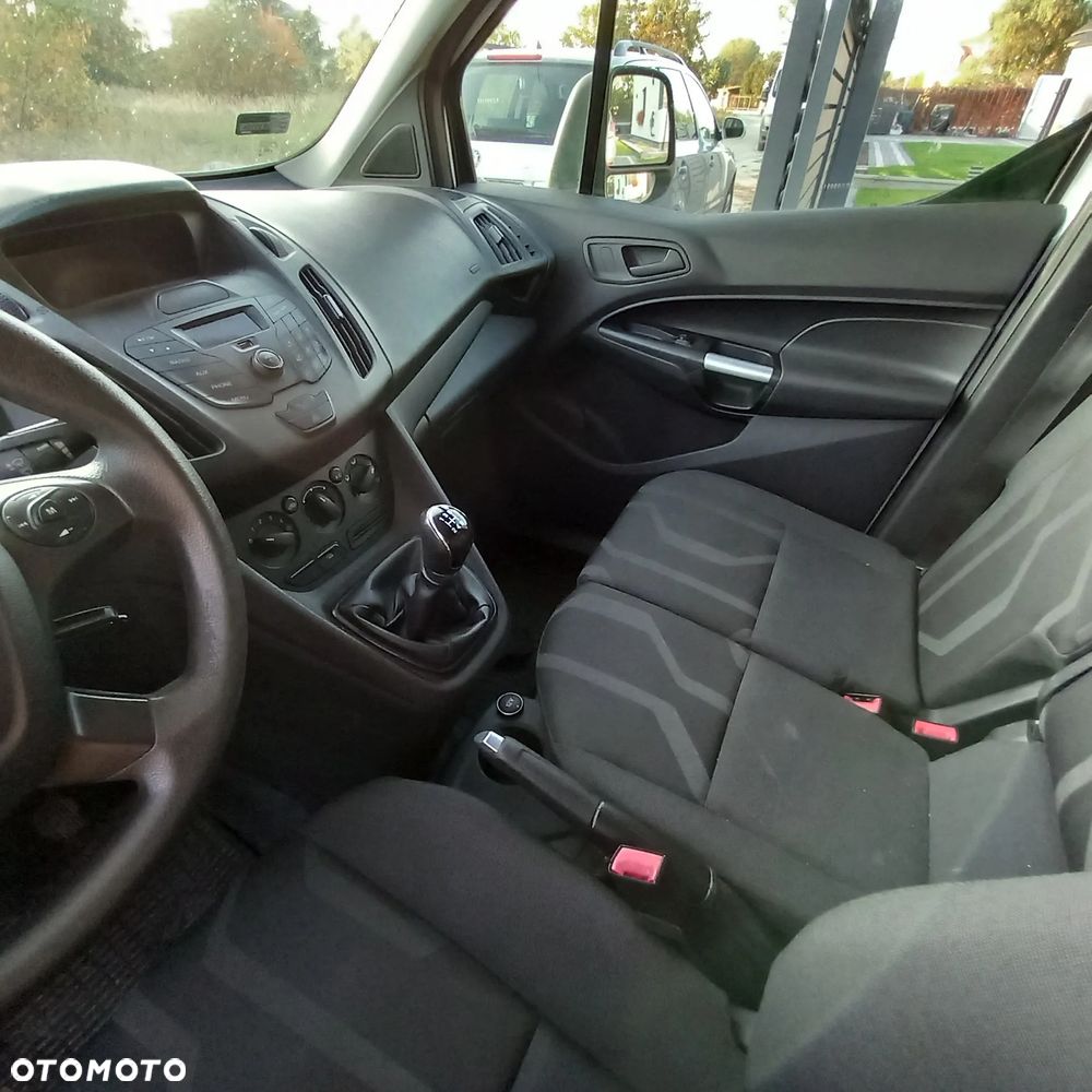Ford Transit Connect - 12