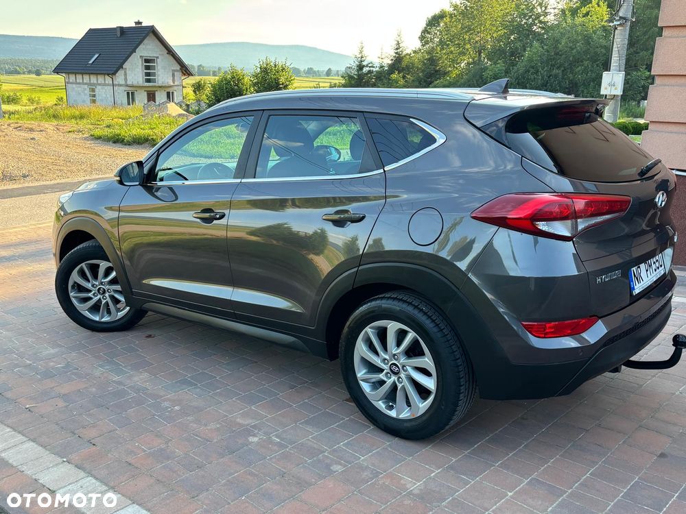 Hyundai Tucson 1.7 CRDI BlueDrive TourdePologne 2WD - 3