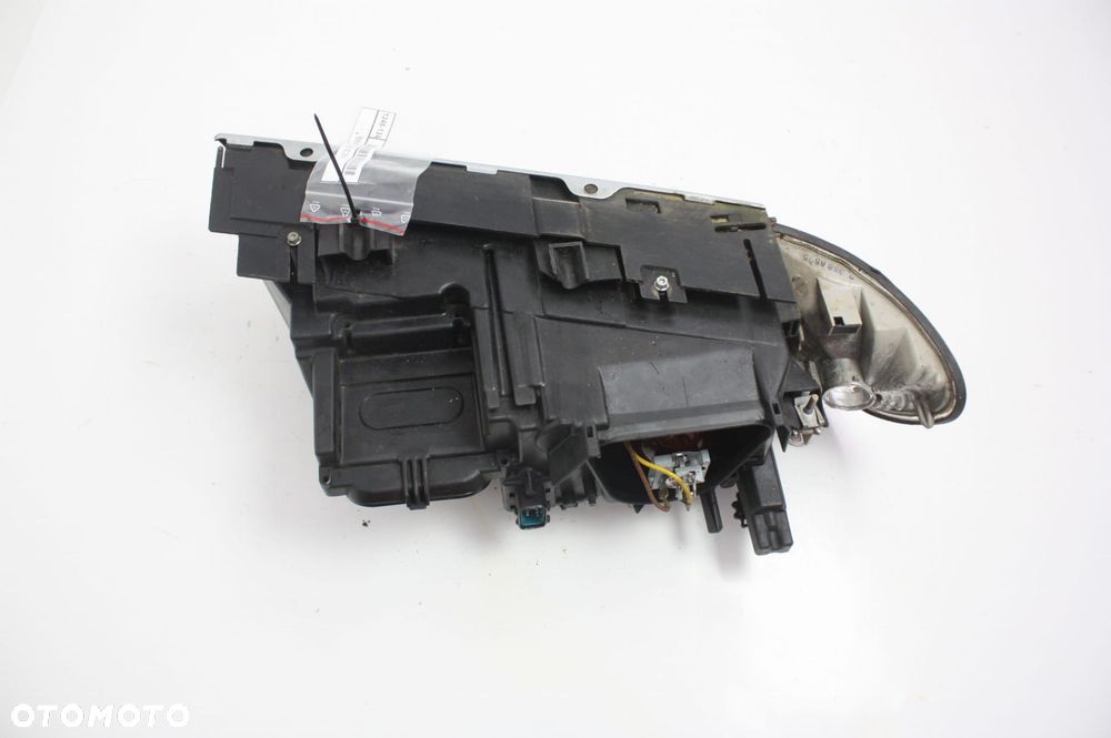 REFLEKTOR PRZEDNI LEWY LAMPA BMW 728 E38 - 2