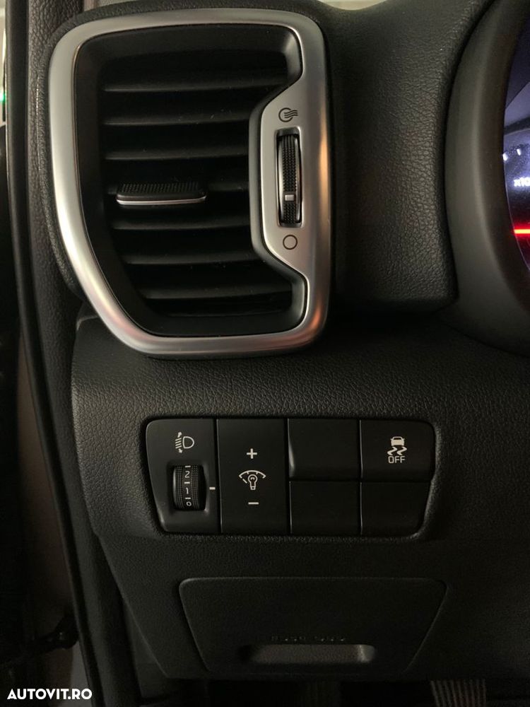 Kia Sportage 1.7 DSL 6MT 4x2 Plus - 7